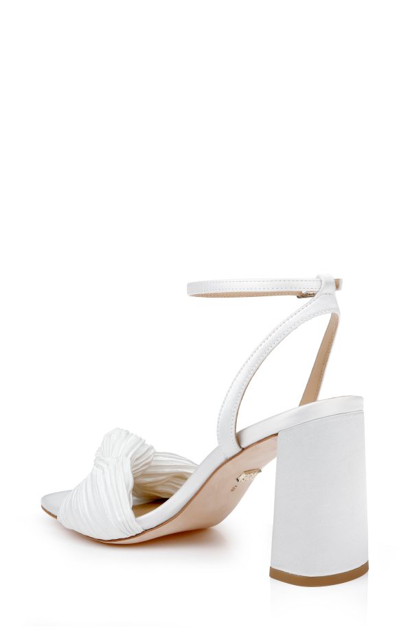 Dafne Open Toe Block Heel Sandals - Image 3